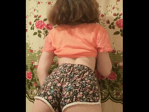 ❤️ Секси млада мадама сваля шортите си пред камерата. Ебане видео в bg.bladesoul.top ❤